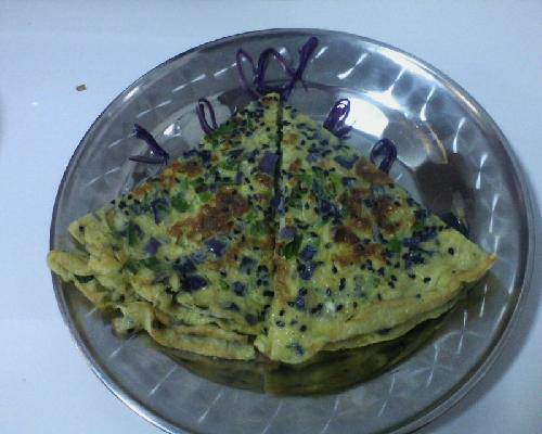 简单又快捷的早餐——五彩鸡蛋虾皮煎饼作文