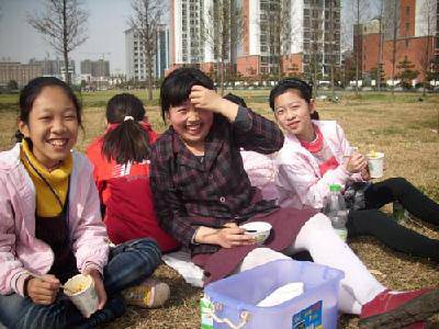 特别的野炊——我们的春游野炊(下)作文