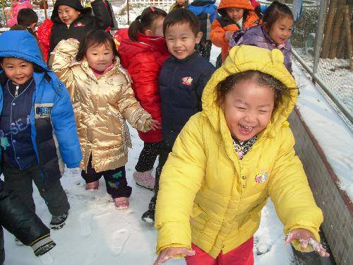 雪花带来的欢乐~(图)作文