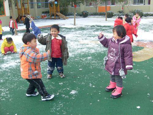 雪花带来的欢乐~(图)作文