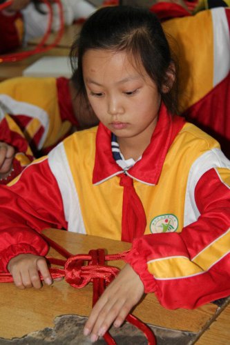 同编中国结 传承中国梦作文