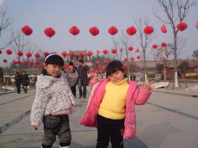 点点第一次赶庙会!(附多图)作文