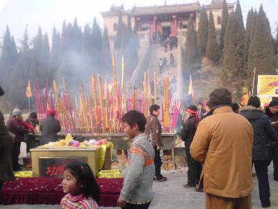 点点第一次赶庙会!(附多图)作文