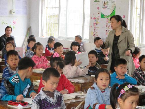 晒晒我们的班级读书会作文