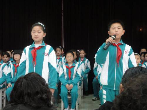 瞧,那些精彩的节目——《弟子规》主题性学习汇报作文