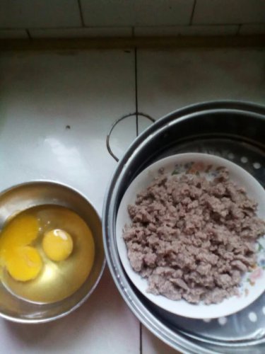Ļ