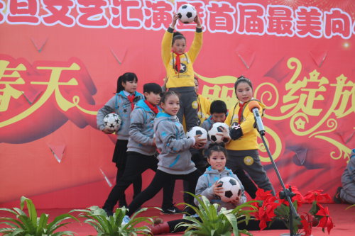 走进春天 美丽绽放作文