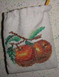 我的小制作——十字绣布包作文