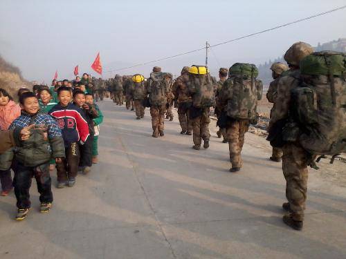 隐形的翅膀——爱心传递梦想(上)作文