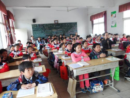 晒晒我们的班级读书会作文