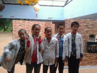 博友欢聚点点城 考古学院趣味多作文