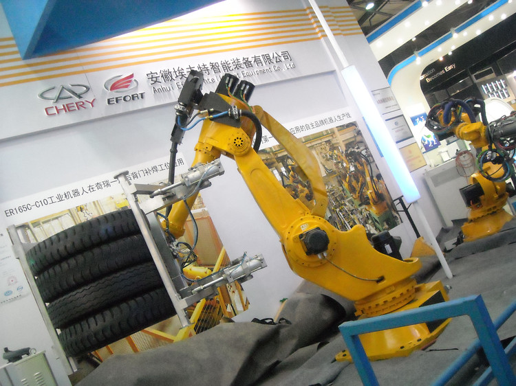 产业机械手臂—2012工博会