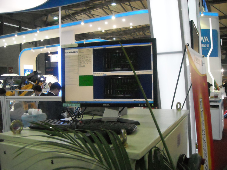 产业机械手臂—2012工博会