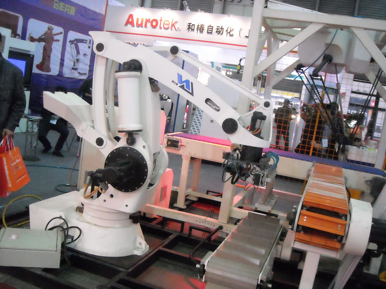 产业机械手臂—2012工博会