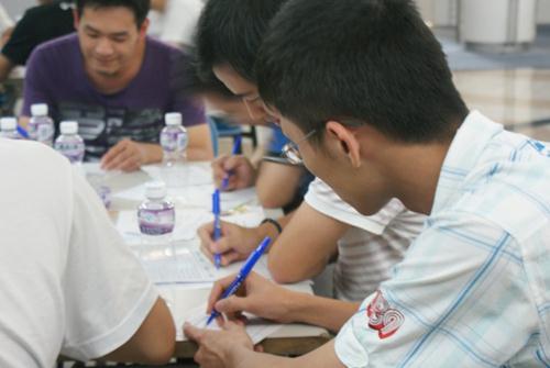 ݸ2012.7·ϻ麣 ʱз ݸ