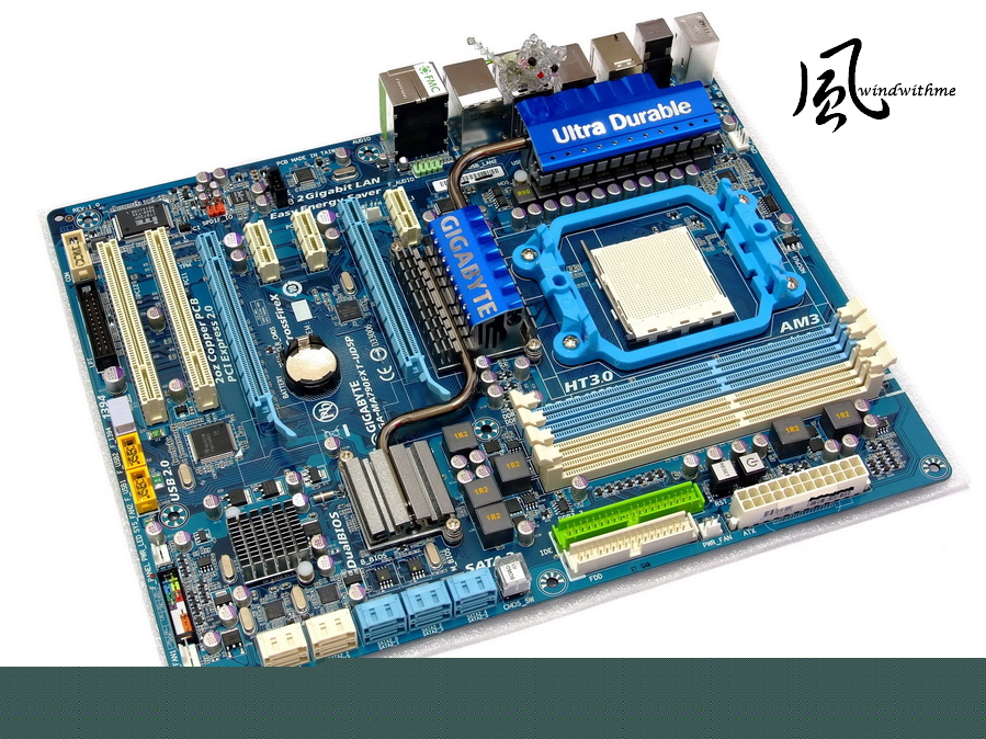 ��ת������ MA790FXT-UD5P���AMD X4 965��Ƶ����