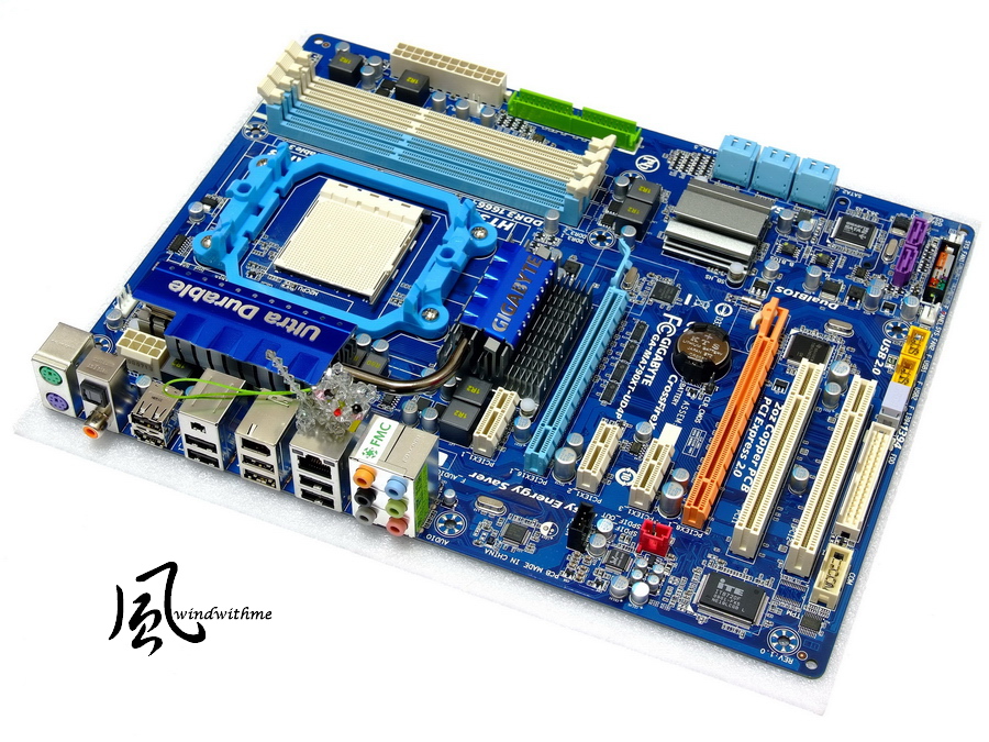 ��ת������ MA790FXT-UD5P���AMD X4 965��Ƶ����