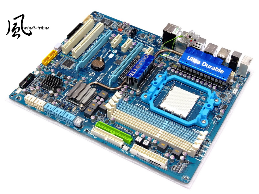 ��ת������ MA790FXT-UD5P���AMD X4 965��Ƶ����