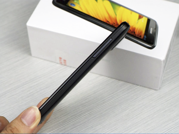 ΪAscend D1䣺ո񣬵߸P1