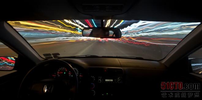 开源与封闭的上一片战场——汽车行业