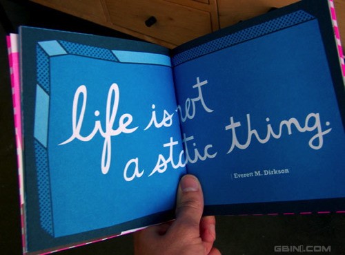 32款极具创见的宣传册设计