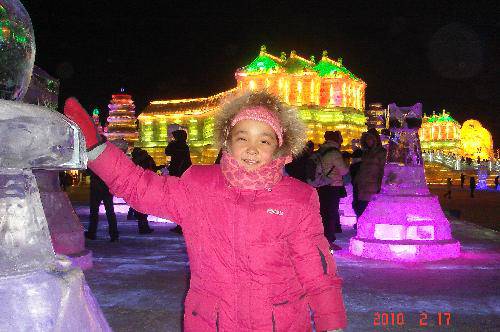 ����������