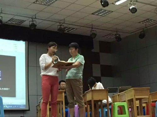 ����һ�����ӣ�2������