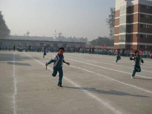 �׽���������Ƭ����