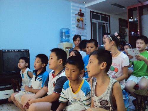 �����ֶ��飬����ɳ��������ǵ������ͥ���϶��������