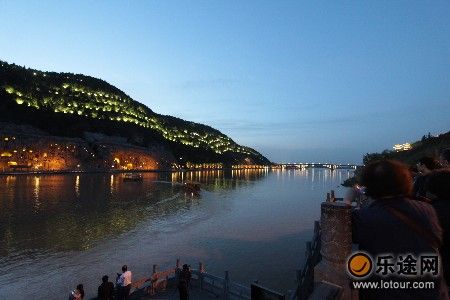 ҹ����������