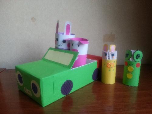 文苑周六之约手工制作--小动物的家园作文