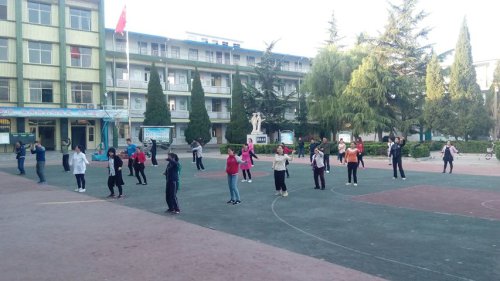 ���������鱦����һСһ�������ķ羰����