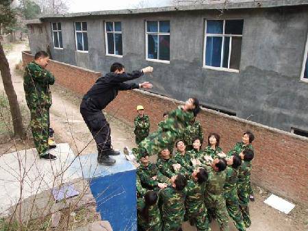 �䲻����Ϊ���ܡ���һ����������չѵ������