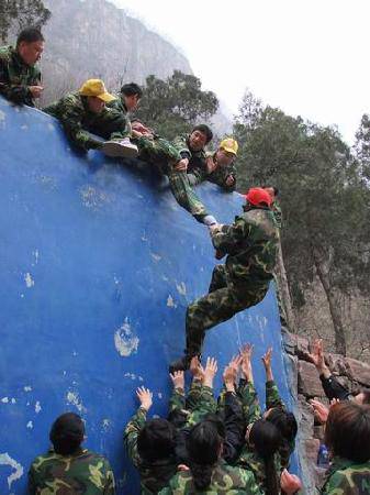 �䲻����Ϊ���ܡ���һ����������չѵ������