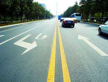 ���߽�������С�������ж�����