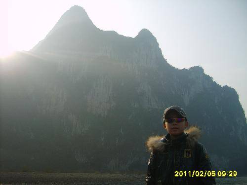 ���־�����ɽ����