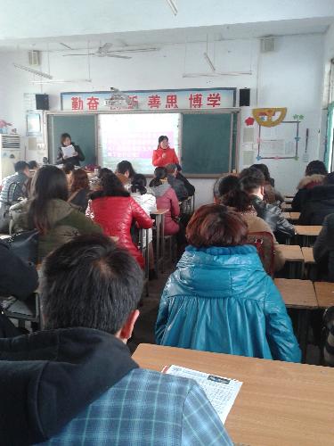 Ů���ļҳ��ᷢ�Ը�����