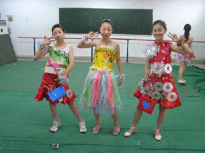 ���ʡ�����ʱװ�㡱����