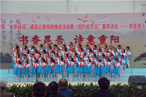 ����ʫ������