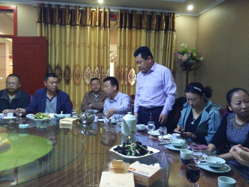 ���׳��졤�����ɹ����㻳������