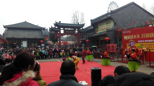 ���Ͻ���Ӱ����