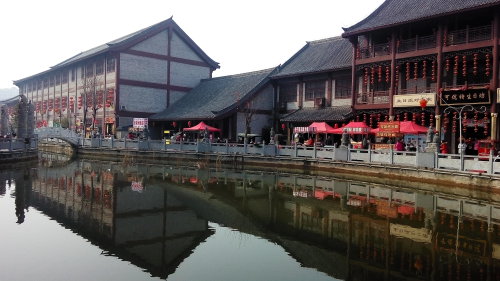 ���Ͻ���Ӱ����