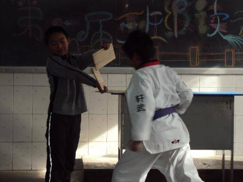 ��һ�������С����������༶���������