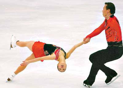 �ú��׵ľ���������ǰ������