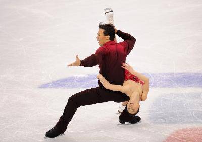 �ú��׵ľ���������ǰ������