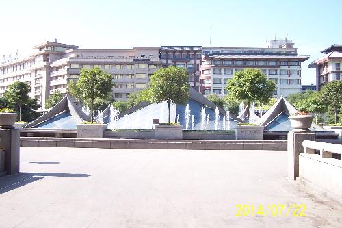 ���������������ڶ��졿������