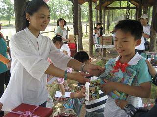 �����£����������� ����һ��      �������조��һ��Ұ����������