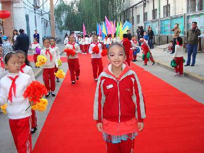 ��ףĸУ��ʮ��������