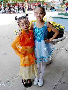 ��ףĸУ��ʮ��������