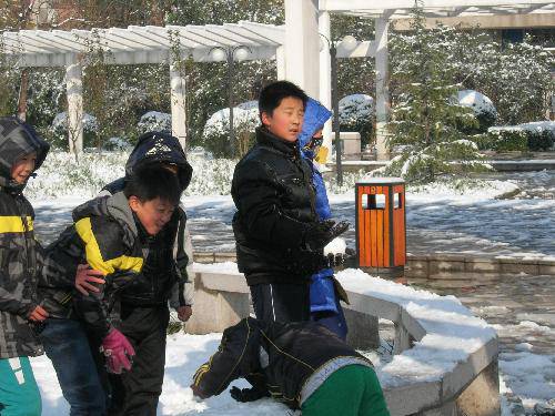 ������ѩ�ˣ�����